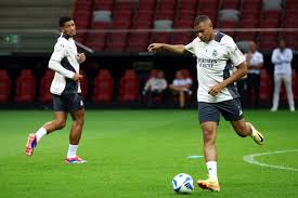 极速电竞下载：里斯蒂奇：50分钟后看到场上发生的事情，很明显我们不可能赢.